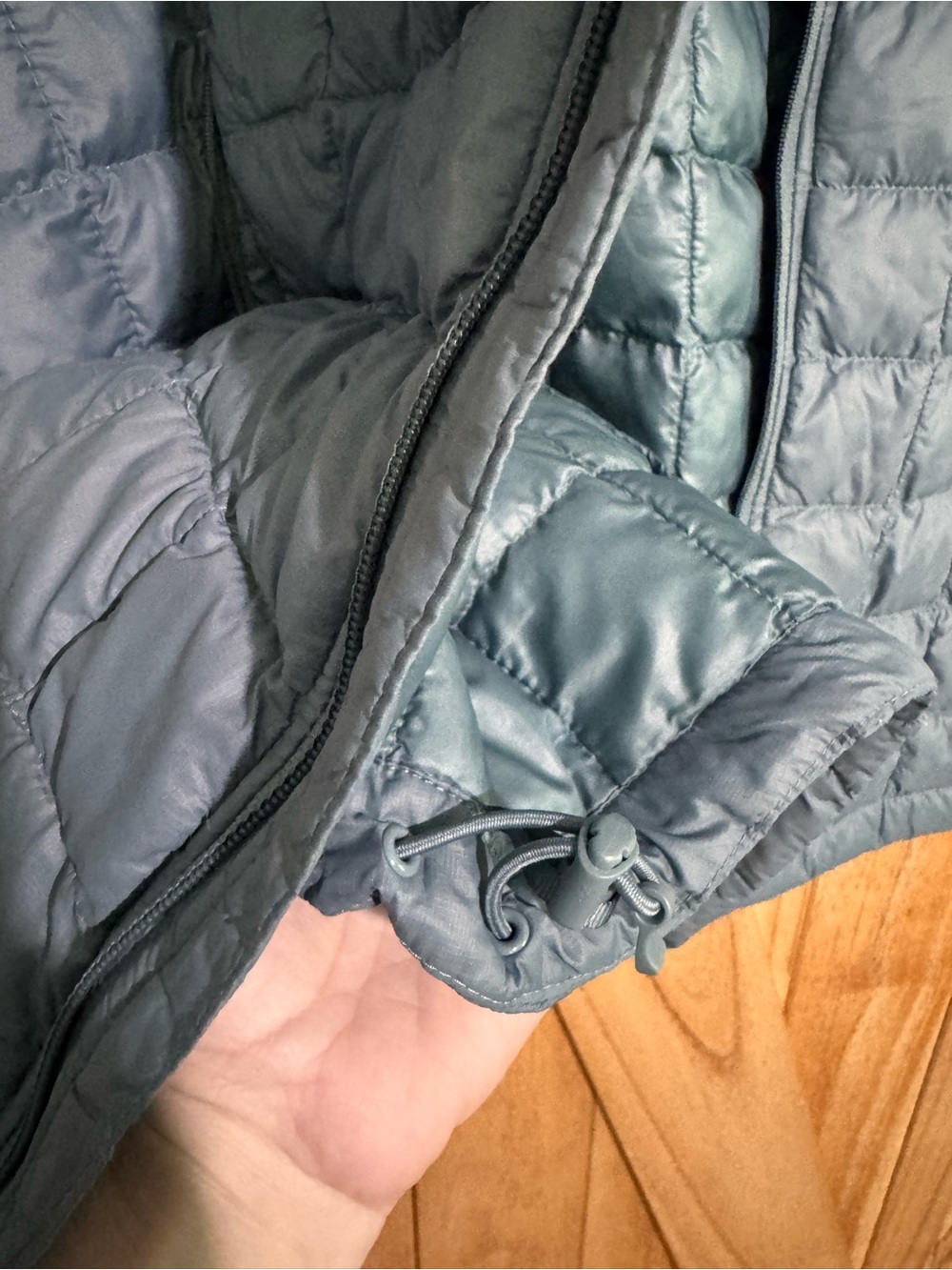 The North Face Women's Quilted Packable Vest - Slate Blue - Picture 6 of 10